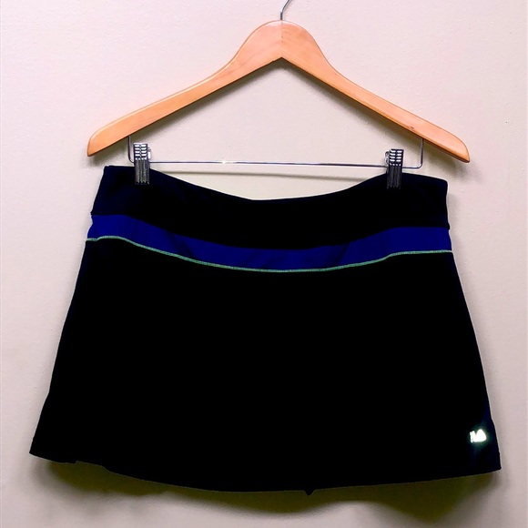 Fila Athletic Scort - Picture 1 of 5